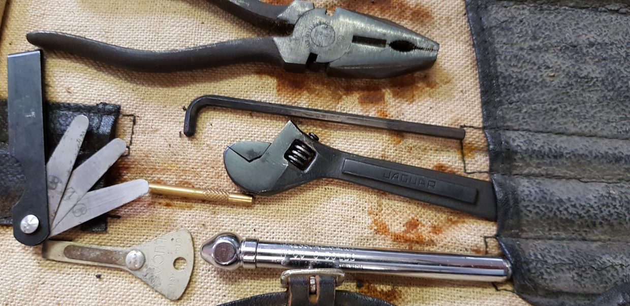Jaguar E Type original tool kit