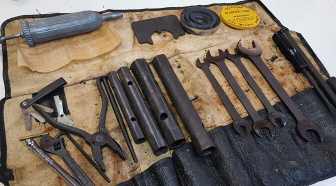 Jaguar e Type 61 tool kit for sale